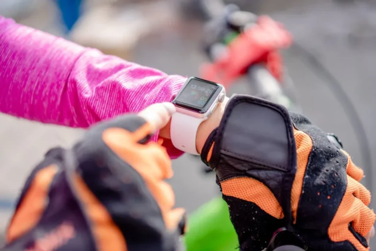 Best Bluetooth Trackers for Keys, Bags, and Travel