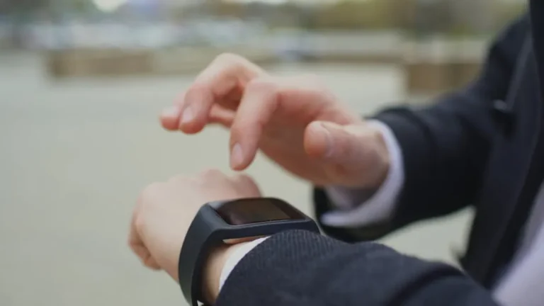 Smartwatch Buying Guide for Beginners