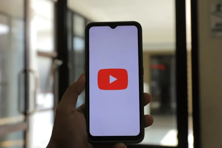 Youtube Video Downloader Online: What It Is, Risks, and Safer Alternatives